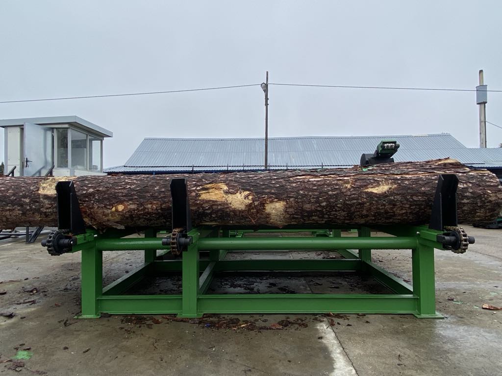 Transportery i podajniki do drewna JUWAL – rampy załadowcze i systemy przenoszenia kłód - obrazek 3